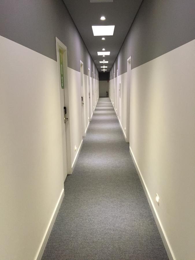 קמפינאס Mr. Hostel Business Lodge מראה חיצוני תמונה